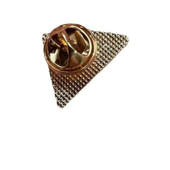 ⭐2 for $14⭐ ⭐3 for $18⭐ ❤ MIX AND MATCH!❤ MOUNTAIN enamel pin - Picture 2 of 2